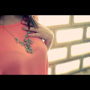 Grey mini bubble necklace!