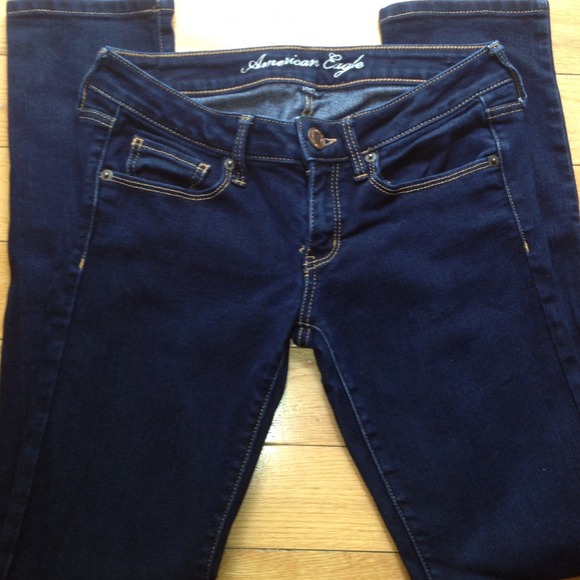 SOLD IN BUNDLE!!!! American Eagle skinny jeans