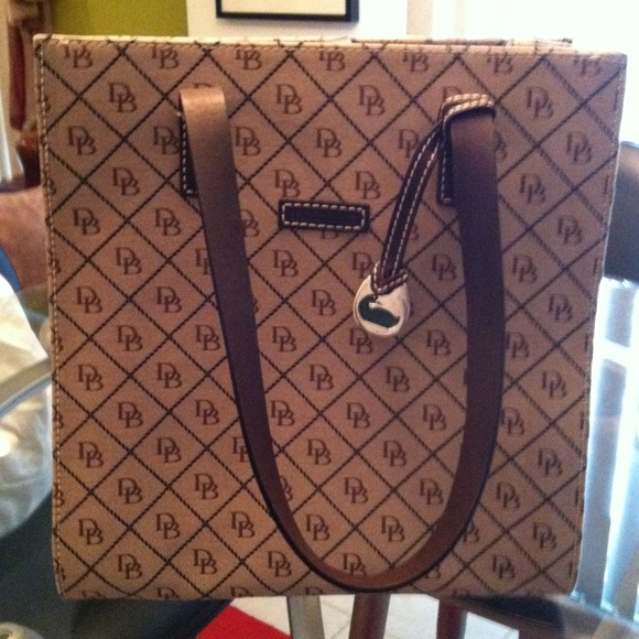 Dooney and Bourke - Picture 1 of 1