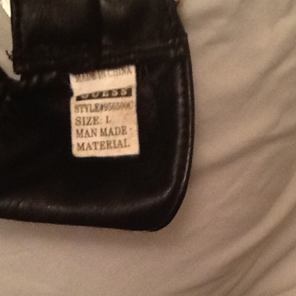 Guess Belt  FREE for KRISVEG w/ugg purchase