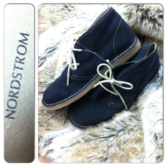Nordstrom Shoes - ON HOLD Nordstrom Moccasins Size 5