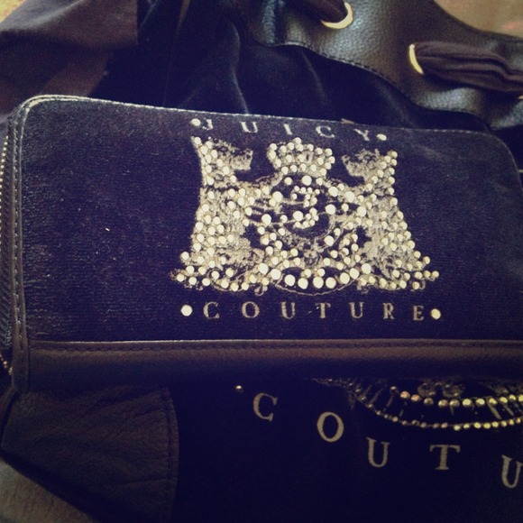 Juicy couture wallet