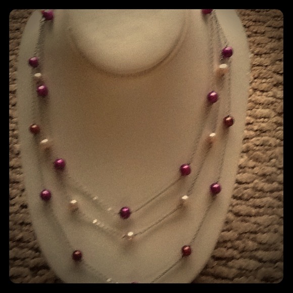 Fresh water pearl necklace