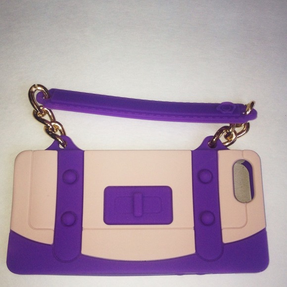 Accessories - Iphone 5- Purse dhape Silicone case w/ chain