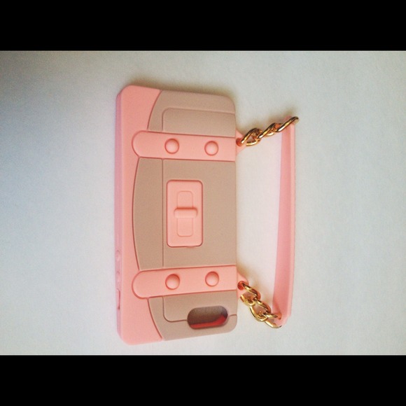 📌Sold📌Iphone 5 Case- Handbag shape silicone - Picture 2 of 3