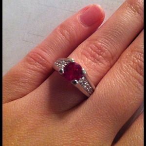 Cute Magenta Stone Fashion Ring