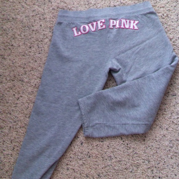 Cropped sweats from pink