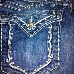 Size 30 miss me jeans!