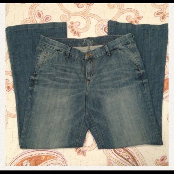 NWOT Old Navy Trouser Jean Size 14