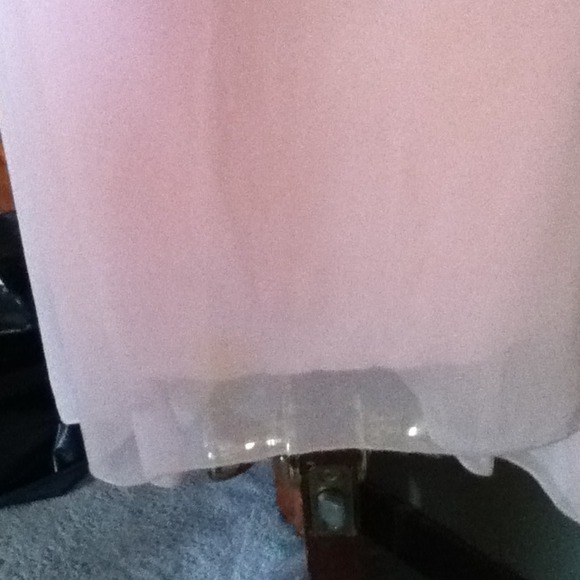 Pink dress! - Picture 3 of 4