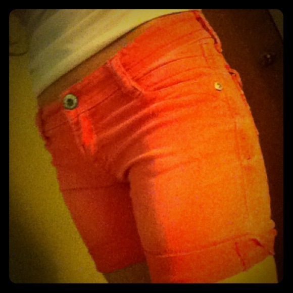 Wallflower Pink shorts great for summer worn twice