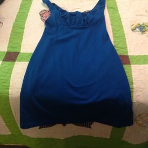 Blue dress VS