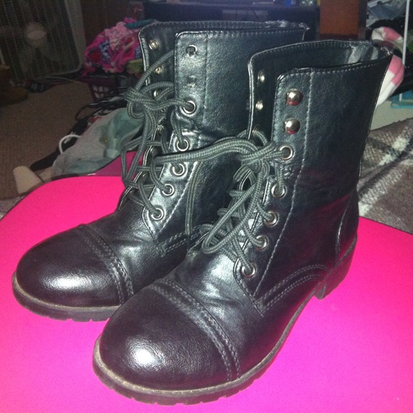 Black Combat Boots 💀