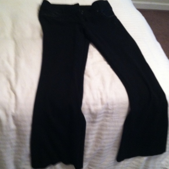 Sold - Picture 3 of 4