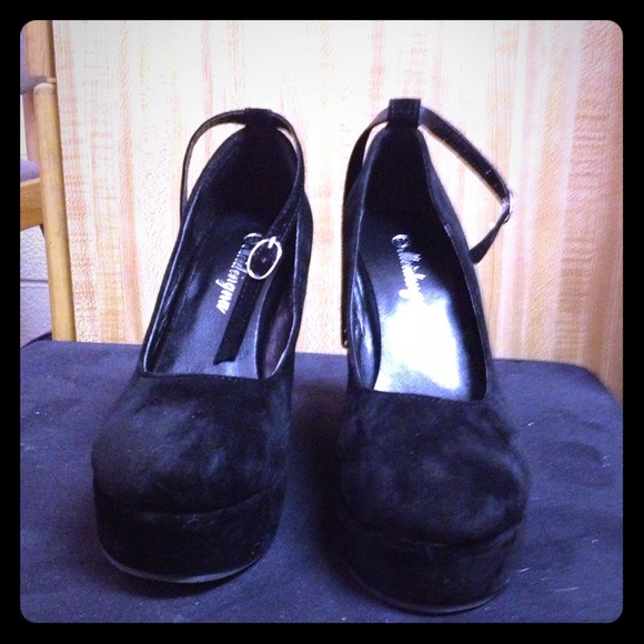 Black velvet wedges with ankle strap