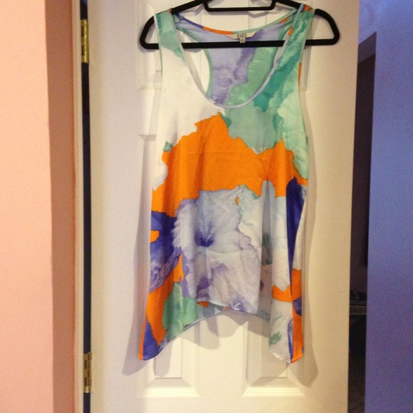 BB Dakota Julie Top Size Medium New with tags