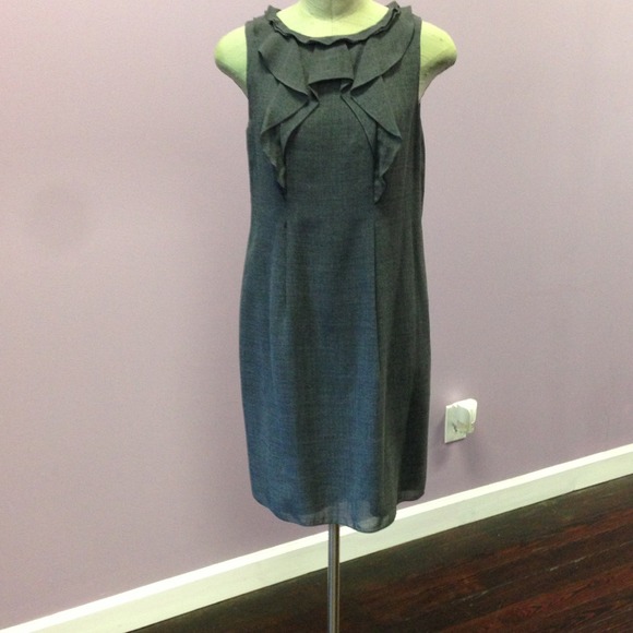 ELIE Tahari Dark Grey Dress. Size 8