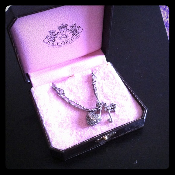 Juicy Couture necklace!