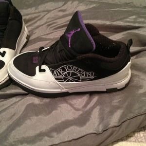 purple men's Jordan's