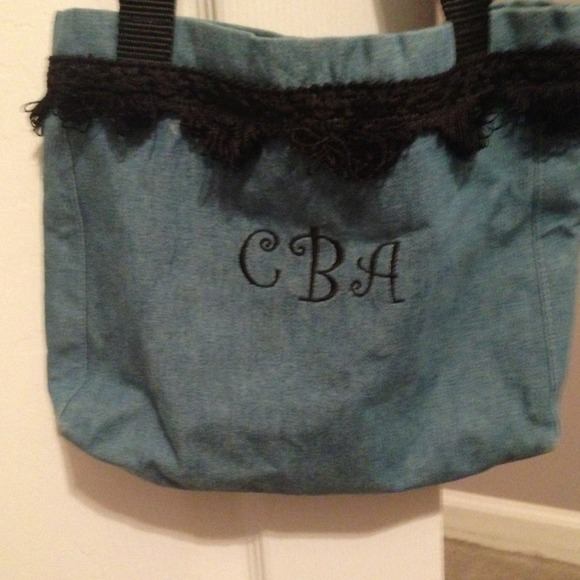Purse - Picture 2 of 2