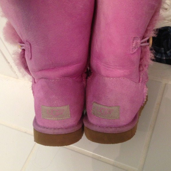 REServed❗Purple/ pink uggs - Picture 3 of 4