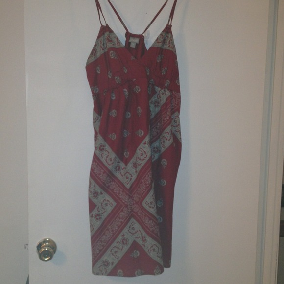 Handkerchief dress - Picture 1 of 1