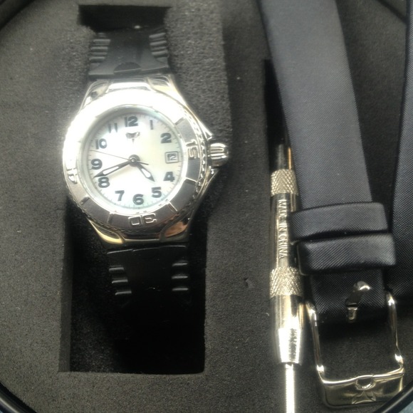 SOLD...Techno Marine Lady Sport - Picture 1 of 4