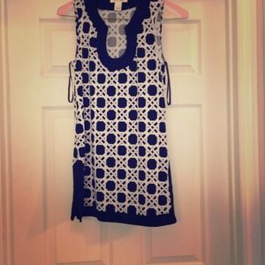 White House Black Market Tunic