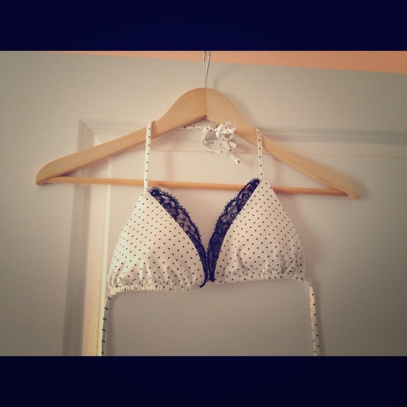 Bettinis Polka Dot Swimsuit Top 👙😎 - Picture 1 of 3