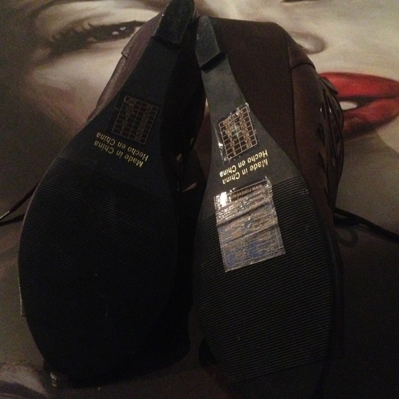 Brown wedge sandals - Picture 3 of 3