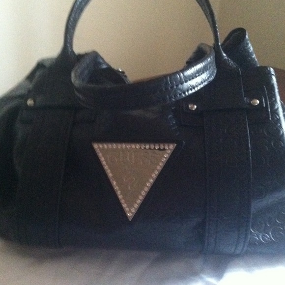 Black Guess purse