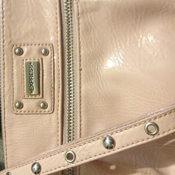 Express wristlet - Picture 2 of 2