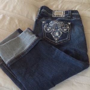 ⭐TRADED⭐LA IDOL Capris