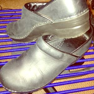 DANSKO - clogs size 39 (8.5-9)