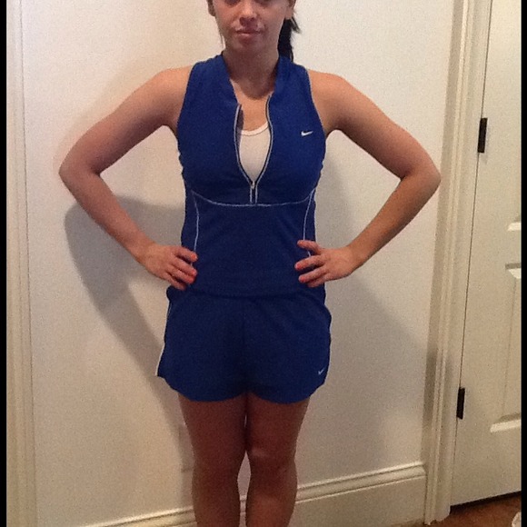 NIKE workout / tennis set