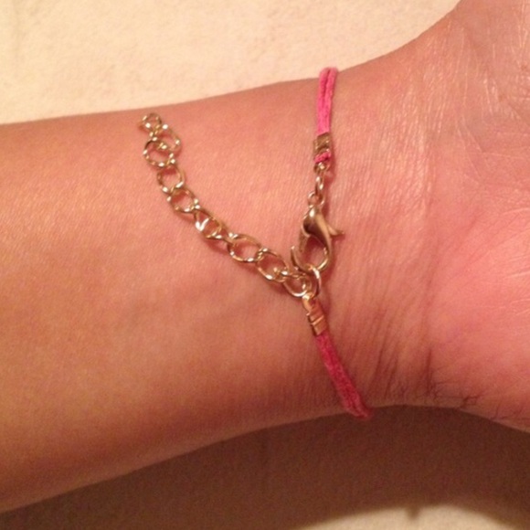 NEW Bow Bracelet - Picture 3 of 5