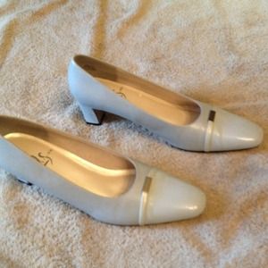 From my mother-in-laws collection.