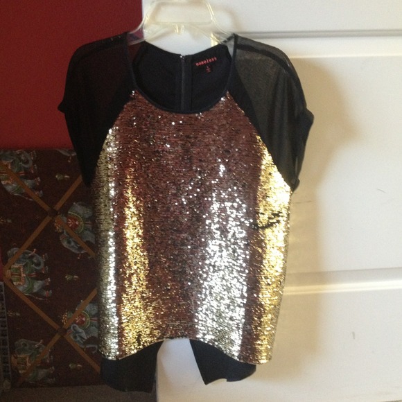 PRICE IS NEGOTIABLE!Nameless gold sequin hi lo top