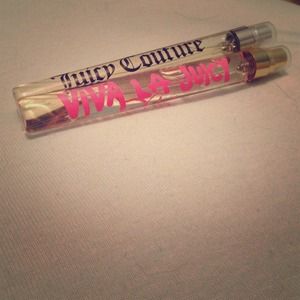 Juicy Couture travel perfumes
