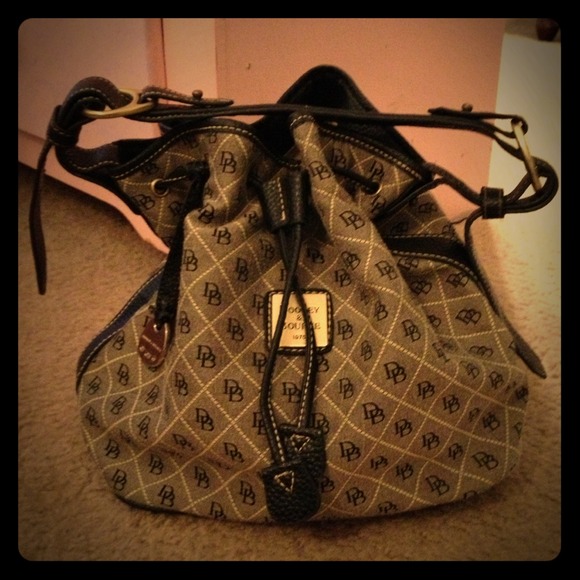 Dooney & Bourke