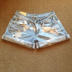 *HOST PICK!* Distressed Denim Cutoff Shorts