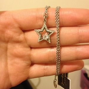 💥REDUCED💥 Juicy Couture "Star Wish" necklace