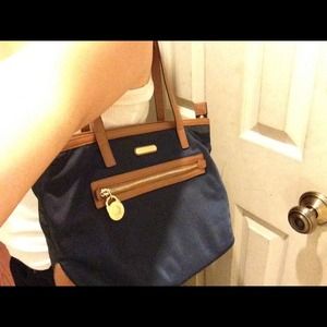 MK PURSE