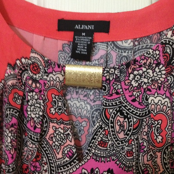 Pattern tops - Picture 2 of 4