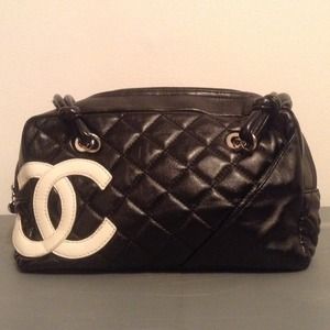 Chanel purse
