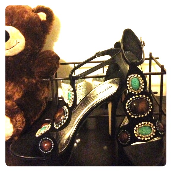 🆕Black sandal heels