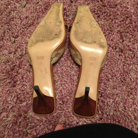 Gucci Open-back Low Heels with Metal Accents - Picture 4 of 4