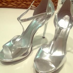 Silver peep toe pumps