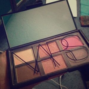 NARS Danmari Blush Palette