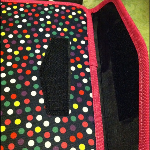 Fun iPad case by Cul De Sac - Picture 3 of 3